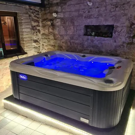 Casa Cristiano 3*